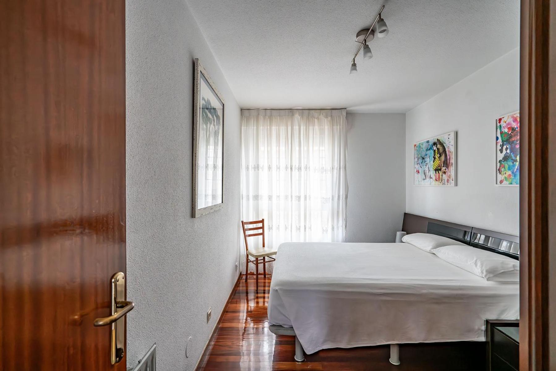 Piso Con Piscina Apartment Сантандер Екстериор снимка